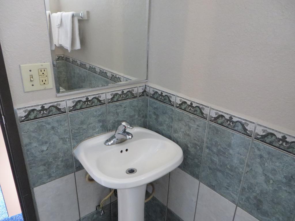 New Gage Motel Los Angeles Bagian luar foto